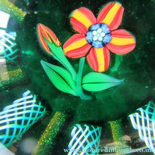 Load image into Gallery viewer, 1960s Paul Ysart Paperweight. Orange Flower with Original Label
