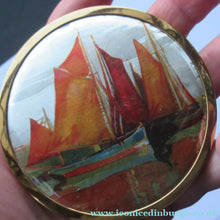 Load image into Gallery viewer, Coloured Foils Vintage Powder Compact with Sailing Ships in Harbour
