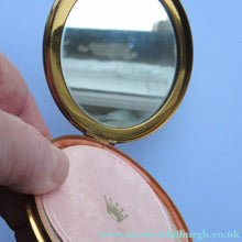 Load image into Gallery viewer, Coloured Foils Vintage Powder Compact with Sailing Ships in Harbour
