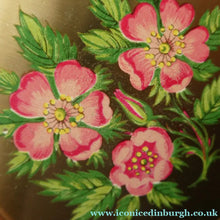 Load image into Gallery viewer, Vintage 1960s POWDER COMPACT with Pink and Rose Tipped Petals. Gold-Tone Background
