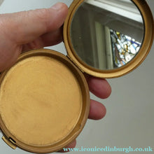 Load image into Gallery viewer, Vintage 1960s POWDER COMPACT with Red Rose and Wee Rose Bud. Gold Tone Background
