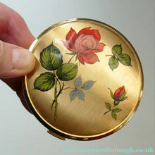 Load image into Gallery viewer, Vintage 1960s POWDER COMPACT with Red Rose and Wee Rose Bud. Gold Tone Background
