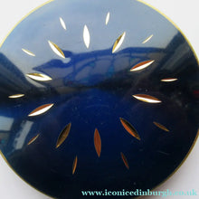 Load image into Gallery viewer, 1960s Stratton Pressed Powder Compact Blue Metallic Enamel and Gold Incised Abstract Shapes
