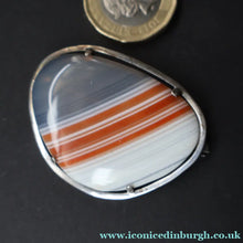 Load image into Gallery viewer, Vintage 1960s Scottish Polished Agate Brooch with Fine 925 Silver Surround
