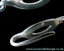 Load image into Gallery viewer, Vintage 1960s Scottish Silver Necklace. With Edinburgh Hallmark 1967
