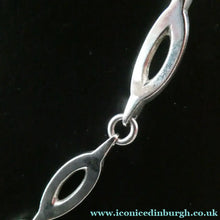 Load image into Gallery viewer, Vintage 1960s Scottish Silver Necklace. With Edinburgh Hallmark 1967
