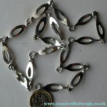 Load image into Gallery viewer, Vintage 1960s Scottish Silver Necklace. With Edinburgh Hallmark 1967

