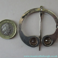 Load image into Gallery viewer, 1960s Glasgow Hallmark Silver Penannular Brooch with Citrines
