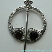 Load image into Gallery viewer,  Scottish Silver Penannular Brooch or Clock Pin. Designed by Robert Allison. Edinburgh Hallmark 1961
