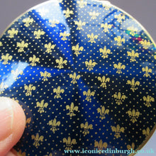 Load image into Gallery viewer, 1960s Stratton Powder Compact. Blue Enamel with Fleur de Lis
