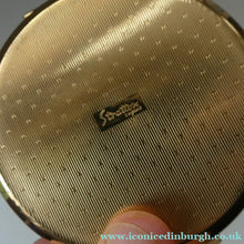 Load image into Gallery viewer, Vintage 1960s Stratton POWDER COMPACT with a Carpet of Flowers and Gold Tone Background
