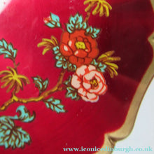 Load image into Gallery viewer, Stratton 1960s Red Enamel Powder Compact with Gold Pheasant Image
