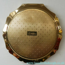 Load image into Gallery viewer, Vintage 1960s POWDER COMPACT with White Enamel Lid and Pink Roses Image. Design by STRATTON
