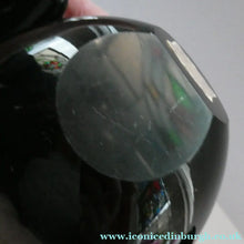 Load image into Gallery viewer, Stunning 1950s SEGUSO DALLA VENEZIA Murano Clam Shell Vase. Rare Blue Colour
