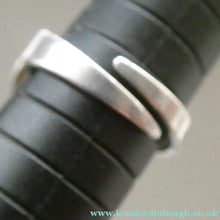 Load image into Gallery viewer, 1960s GERMAN Silver Ring. Possibly designed by Franz Scheurle. UK Size S
