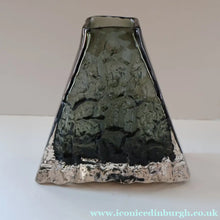 Load image into Gallery viewer, 1960s WHITEFRIARS "PYRAMID" vase by Geoffrey Baxter; 7 inches in height
