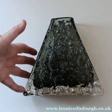 Load image into Gallery viewer, 1960s WHITEFRIARS "PYRAMID" vase by Geoffrey Baxter; 7 inches in height
