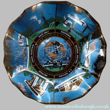 Load image into Gallery viewer, 1964 NEW YORK World Fair Commemorative Glass Plate with Images from the Exhibition. 7 Inches
