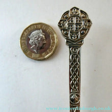 Load image into Gallery viewer, Vintage Lindisfarne CELTIC Design SOLID SILVER Cake Slice by Cooper Brothers &amp; Sons Ltd. Hallmarked 1968
