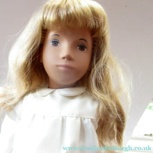 Load image into Gallery viewer, 1970s Sasha Doll Auburn Honey Blonder Hair Original Silk Dress. No. 101 Trendon Vintage Sasha Doll Auburn Honey Blonder Hair Original Silk Dress. No. 101 Trendon 
