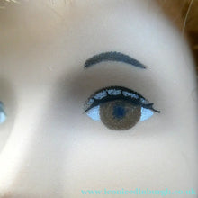 Load image into Gallery viewer, Vintage Sasha Doll Auburn Honey Blonder Hair Original Silk Dress. No. 101 Trendon 

