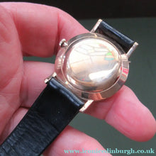 Load image into Gallery viewer, 1970s Vintage 9CT Gold Cyma Manual Wind Wristwatch
