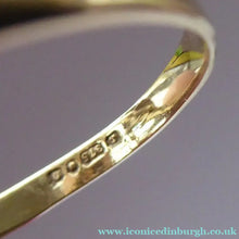 Load image into Gallery viewer, Vintage 9 ct gold ring with Citrine. Size S
