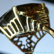Load image into Gallery viewer, Vintage 9 ct gold ring with Citrine. Size S
