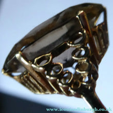 Load image into Gallery viewer, Vintage 9 ct gold ring with Citrine. Size S
