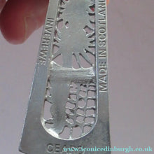 Load image into Gallery viewer, Vintage 1970s Scottish Pewter Ceard Necklace Inverewe
