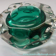 Load image into Gallery viewer, Vintage Cornish Liskeart Green Glass Bowl Jim Dyer
