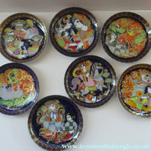 Load image into Gallery viewer, Vintage 1970s ROSENTHAL Decorative Wall Plate by Bjorn Wiinblad. Aladdin and his Lamp Series. No. 12 (XII) - European
