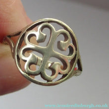 Load image into Gallery viewer, 1970s Scottish 9ct Gold Ring. Ortak Design St Magnus  Cross
