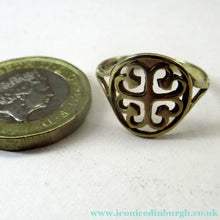 Load image into Gallery viewer, 1970s Scottish 9ct Gold Ring. Ortak Design St Magnus  Cross
