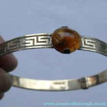 Load image into Gallery viewer, Vintage 1970s Hallmarked Silver Bracelet / Bangle with Greek Key Patter. Expanding FittingVintage 1970s Hallmarked Silver Bracelet / Bangle with Greek Key Patter. Expanding Fitting
