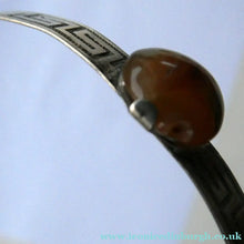 Load image into Gallery viewer, Vintage 1970s Hallmarked Silver Bracelet / Bangle with Greek Key Patter. Expanding Fitting
