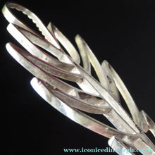 Load image into Gallery viewer, Large 1970s Silver Leaf Shape Pendant IPM
