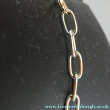 Load image into Gallery viewer, Vintage 1970s Italian STERLING SILVER Articulated Fringe Necklace. 16 3/4 inches
