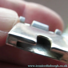 Load image into Gallery viewer, 1970s 950 Mexican Taxco Silver Link Bracelet with Onyx Panels 
