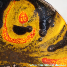 Load image into Gallery viewer, 1970s POOLE Delphis Small Plate by Judy Evens. Fantastic Abstract Design. 5 inches
