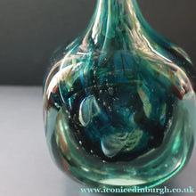 Load image into Gallery viewer, 1970s Mdina Glass FACETED CUBE VASE. Signed by Eric Dobson 1976
