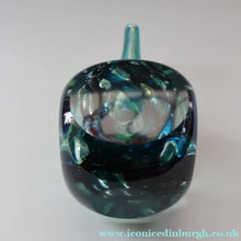 Load image into Gallery viewer, 1970s Mdina Glass FACETED CUBE VASE. Signed by Eric Dobson 1976

