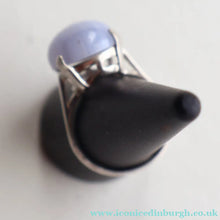 Load image into Gallery viewer, Vintage 1975 EDINBURGH Hallmarked Delicate Silver &amp; Blue Lace Agate Ring.  Size O+
