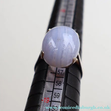 Load image into Gallery viewer, Vintage 1975 EDINBURGH Hallmarked Delicate Silver &amp; Blue Lace Agate Ring.  Size O+
