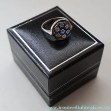 Load image into Gallery viewer, Vintage 1977 SCOTTISH Hallmarked Solid Silver &amp; Millefiori CAITHNESS GLASS Ring (Size N)
