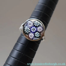Load image into Gallery viewer, Vintage 1977 SCOTTISH Hallmarked Solid Silver &amp; Millefiori CAITHNESS GLASS Ring (Size N)
