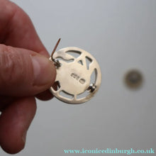 Load image into Gallery viewer, Vintage 1971 SCOTTISH Solid Silver &amp; Millefiori CAITHNESS GLASS Brooch
