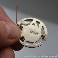 Load image into Gallery viewer, Vintage 1971 SCOTTISH Solid Silver &amp; Millefiori CAITHNESS GLASS Brooch
