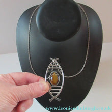 Load image into Gallery viewer, 1970s Scottish Silver Pendant Necklace
