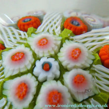 Load image into Gallery viewer, Strathearn Millefiori Canes and Latticino Eight Spoke Paperweight
